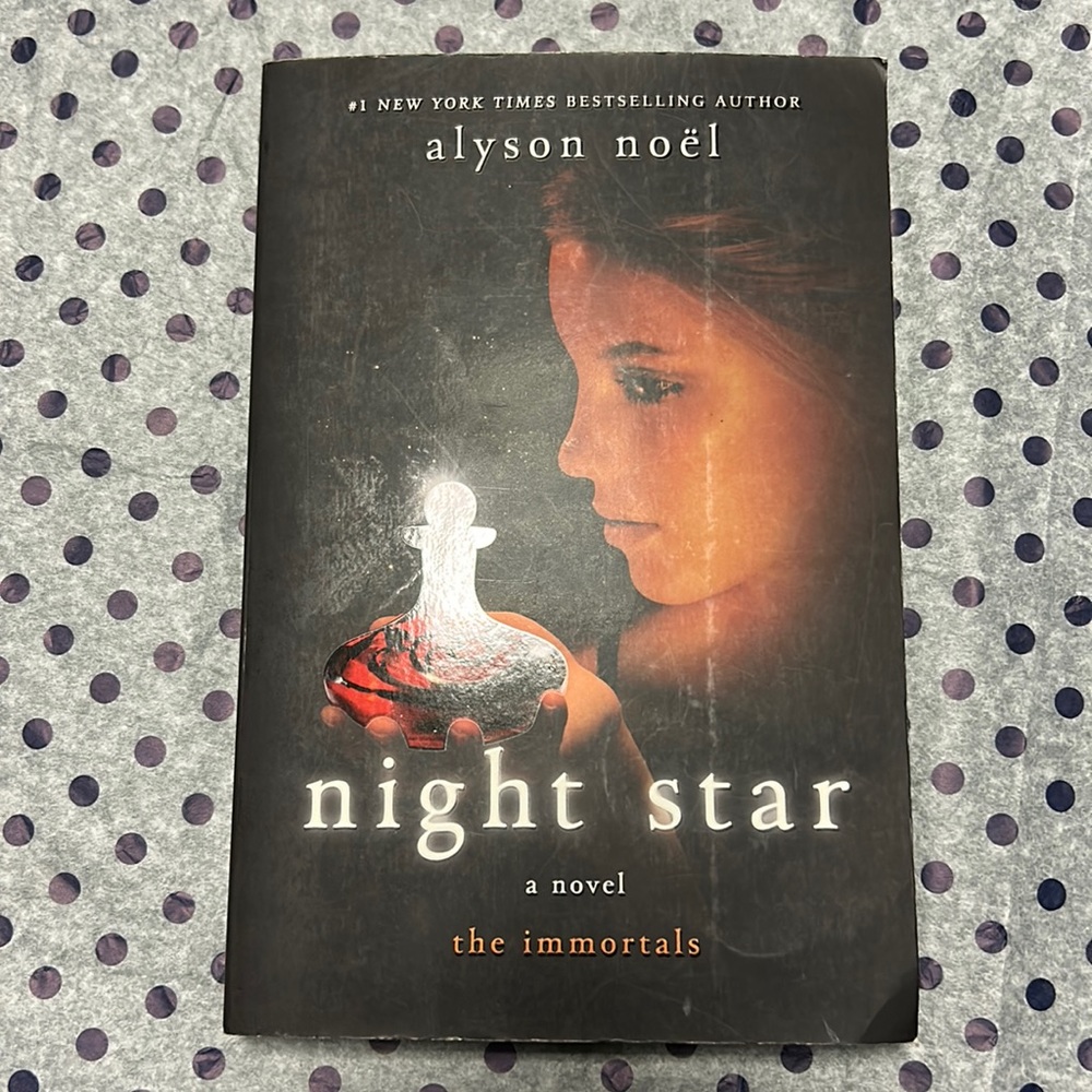 Night Star by Alyson Noël